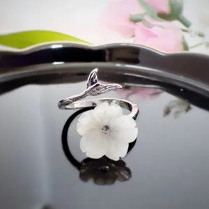 Sterling Silver White Real Mother of Pearl Ring